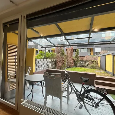 Oasis Atrium With Free Parking Ljubljana